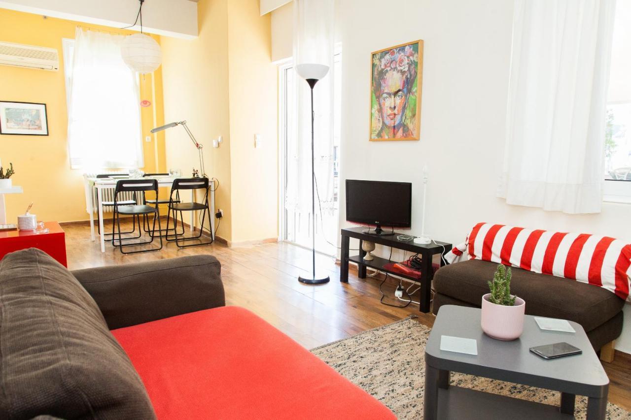 アテネBright Apt. With Lovely View In Lycabettus!アパートメント エクステリア 写真